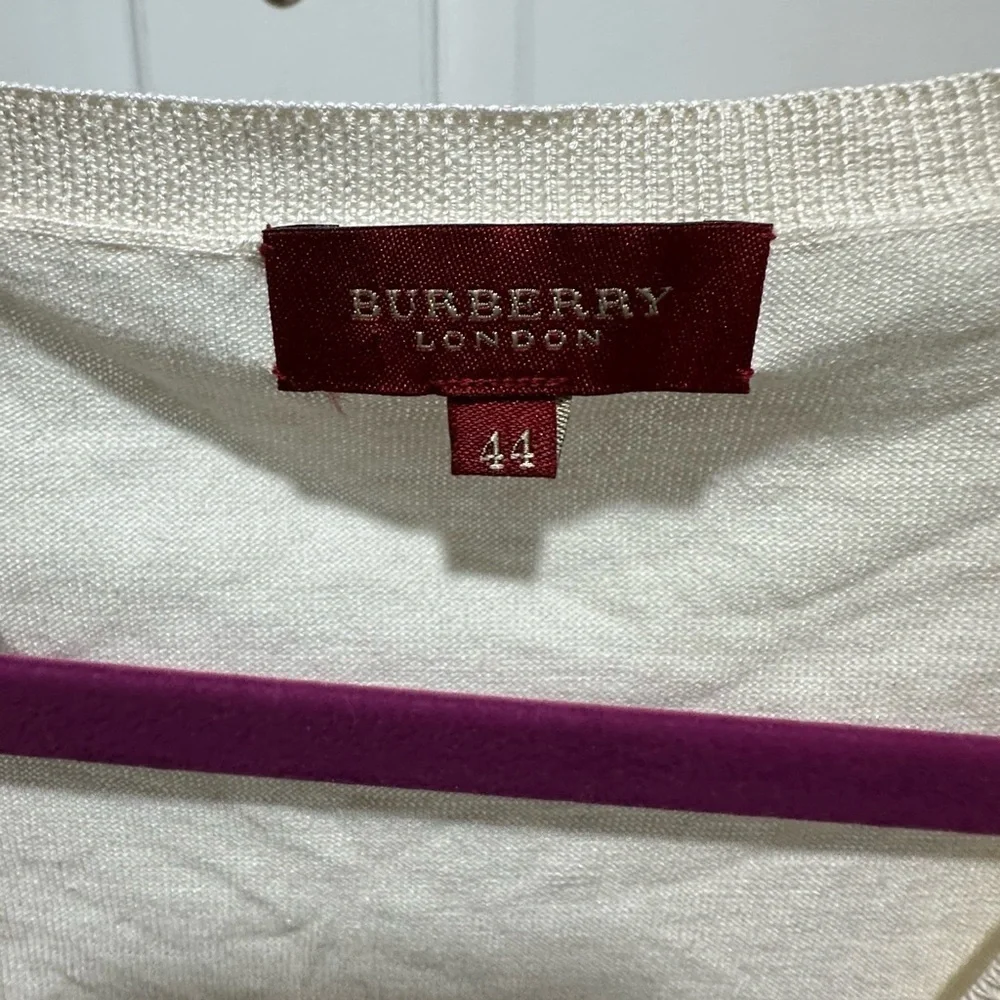 Burberry London Y2K Women's Silk Blend Cream Button-Up Top Size 44 M/L - Picture 4 of 7